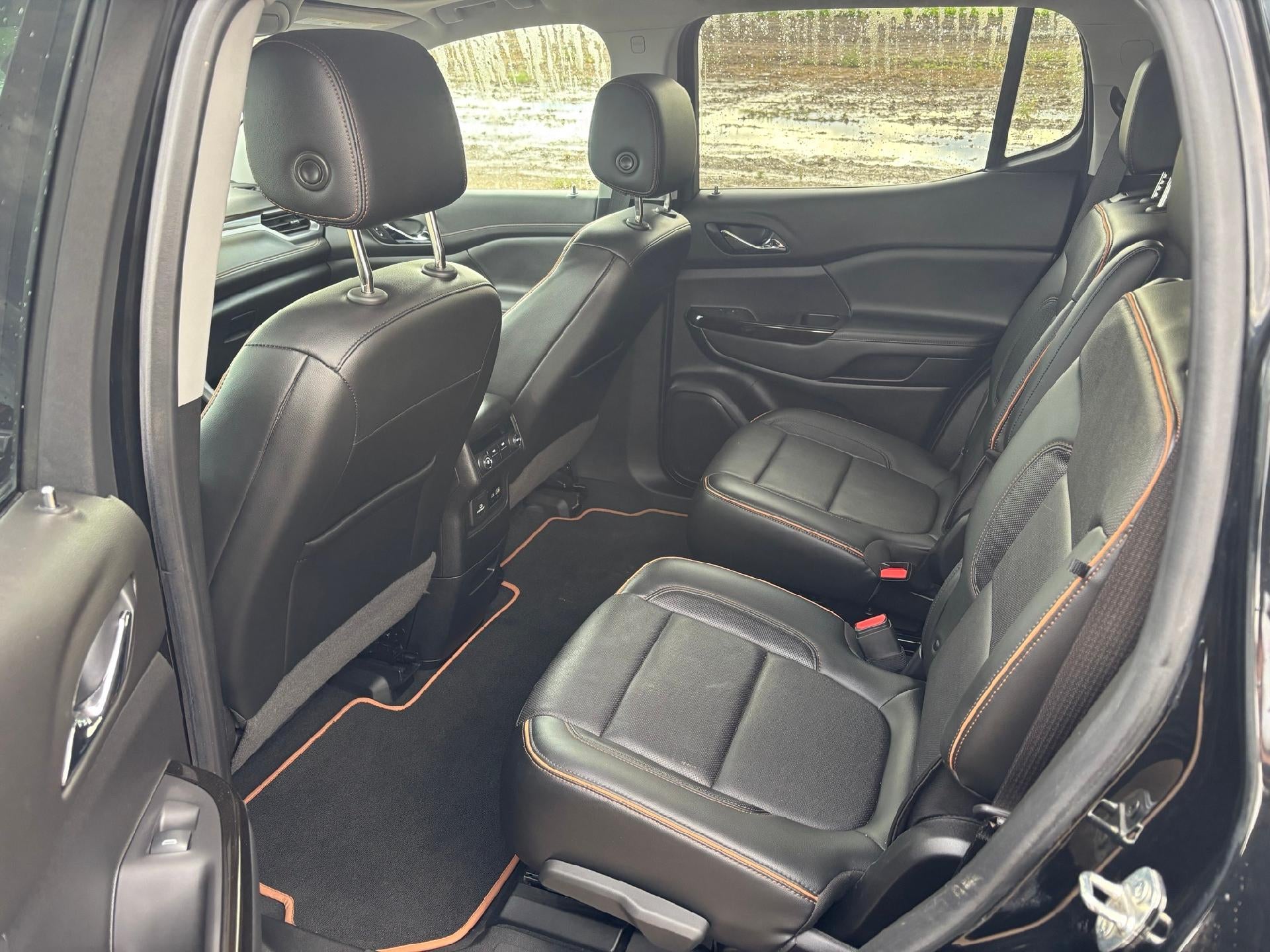 2020 GMC Acadia AT4