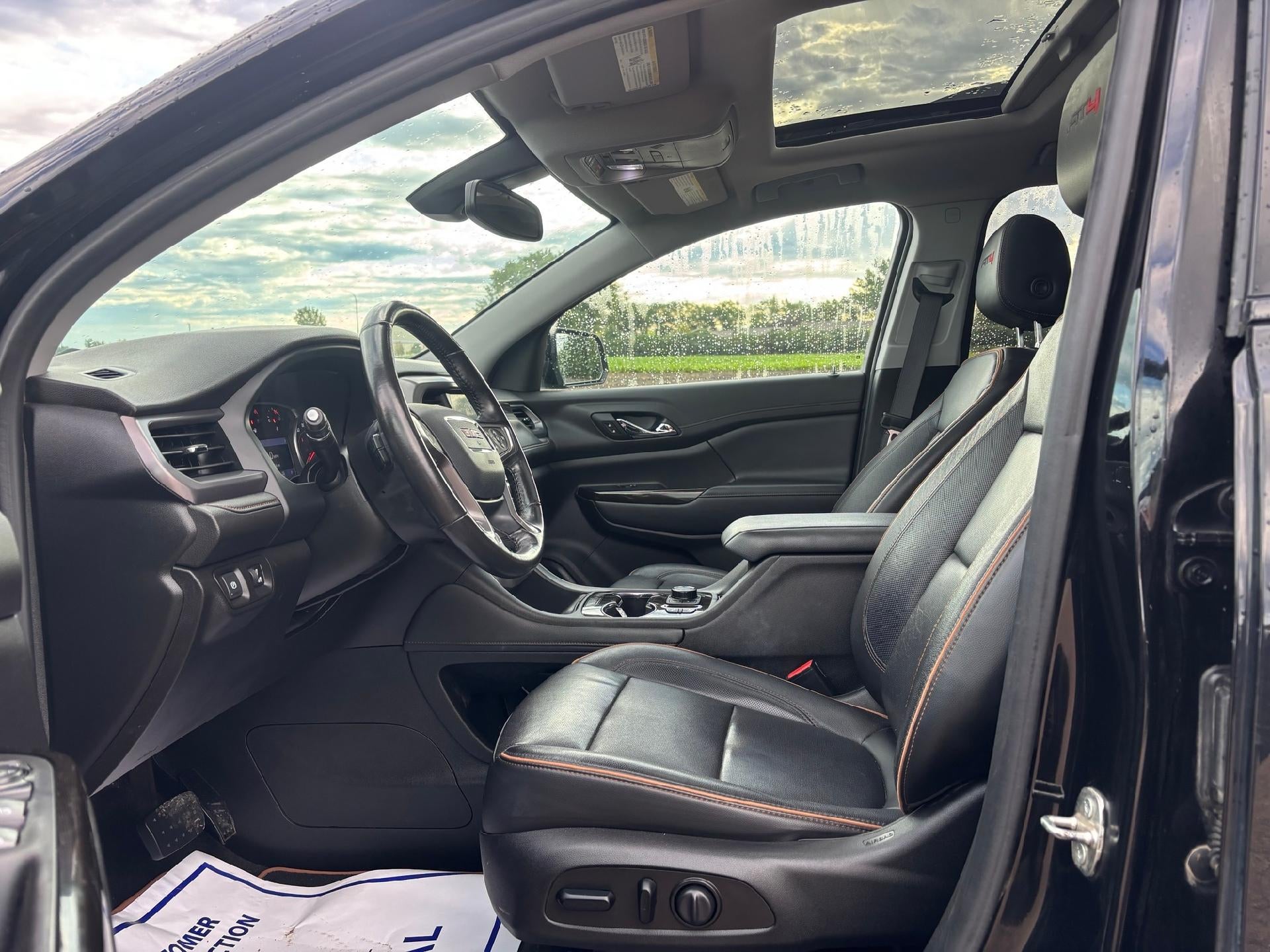2020 GMC Acadia AT4