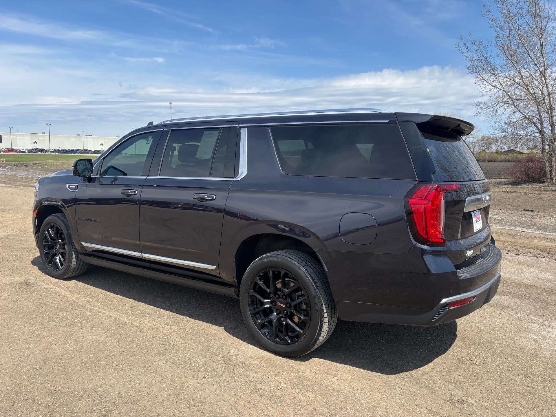 2023 GMC Yukon XL Denali