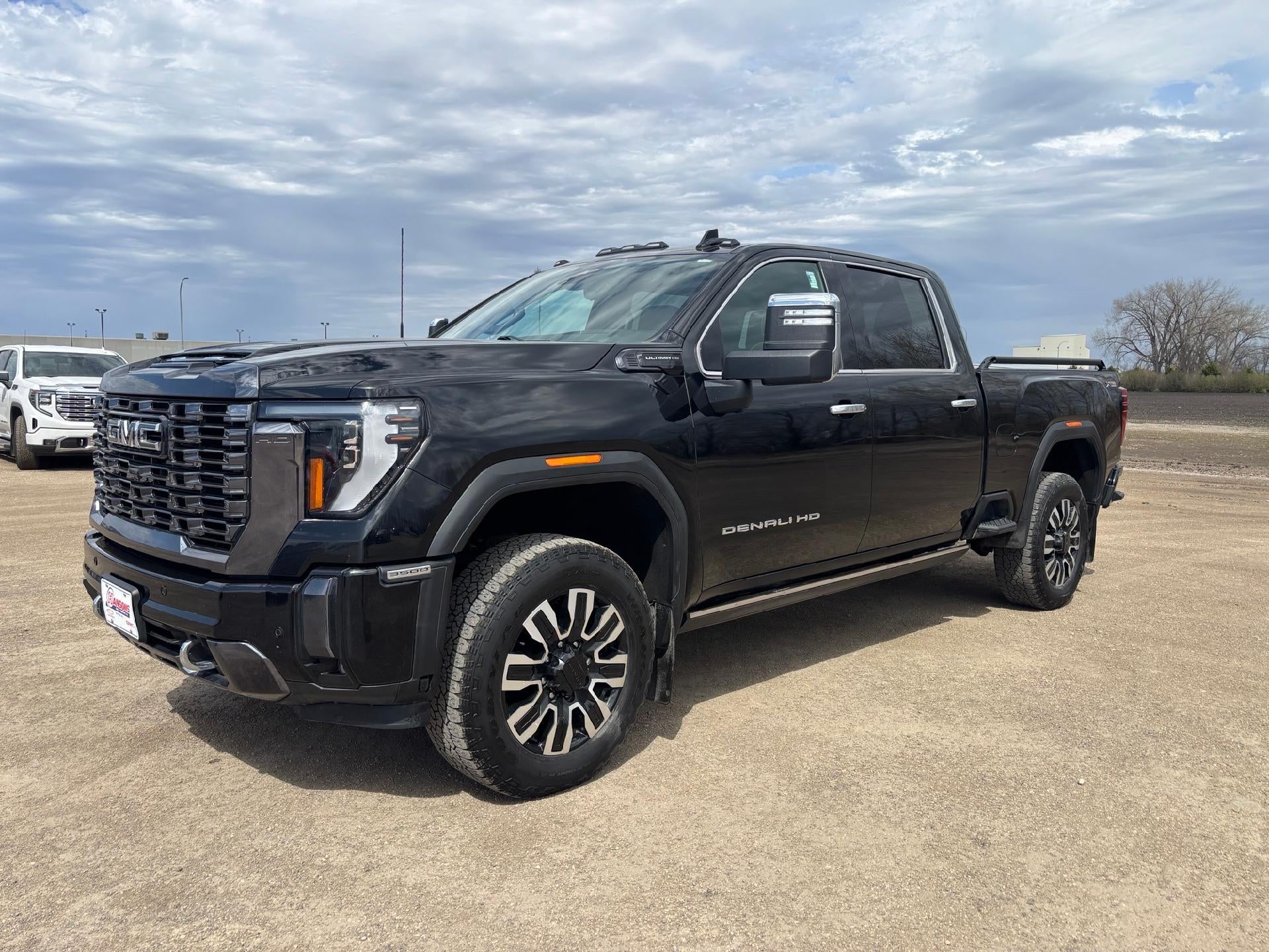 2024 GMC Sierra 3500 HD Denali Ultimate