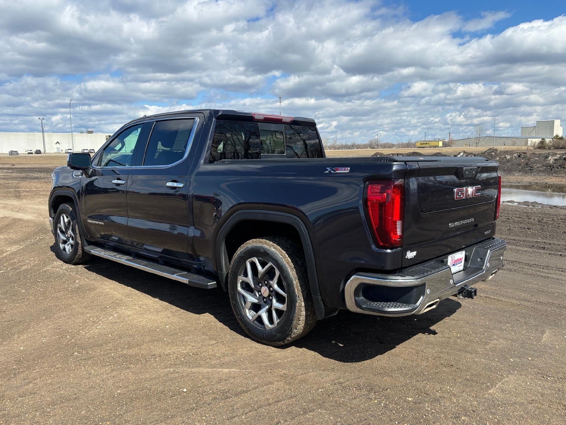 2023 GMC Sierra 1500 SLT