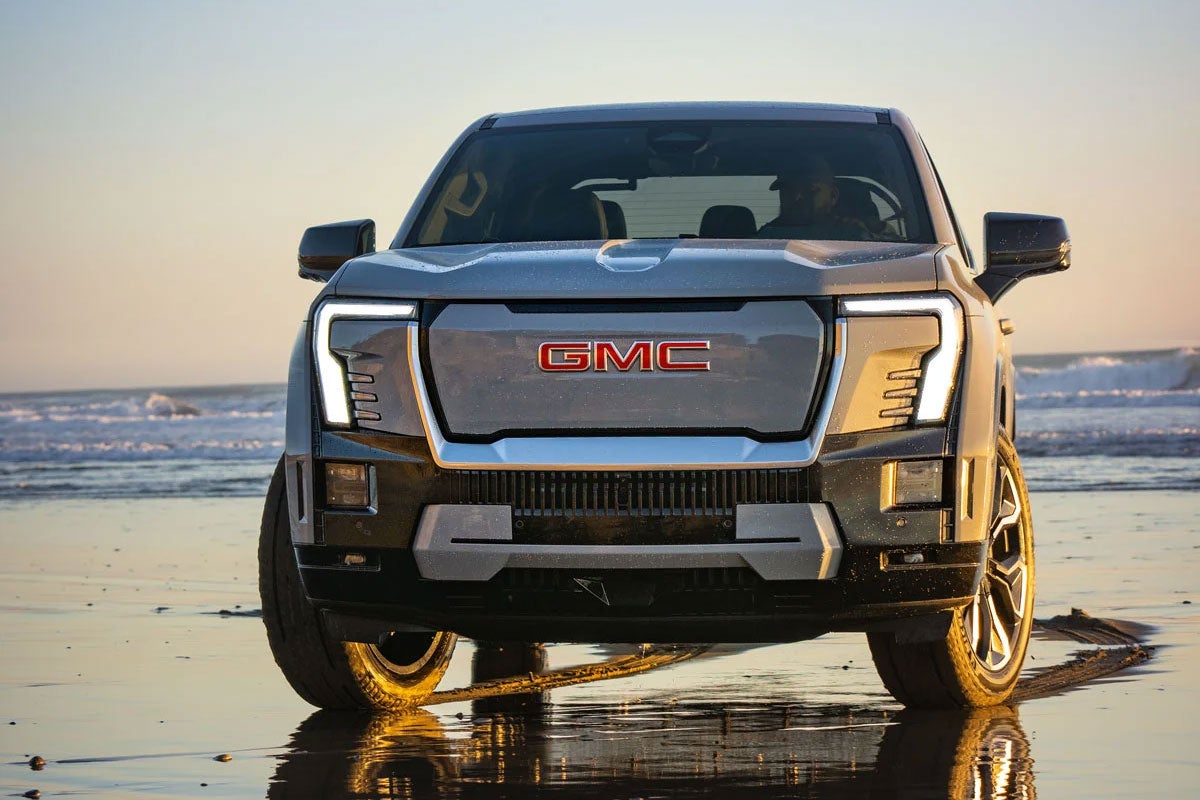 Hansons GMC in Grafton ND